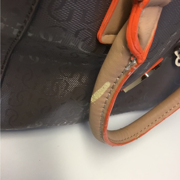 Guess Purse and Wallet - GUC - See Pics For Details - Picture 3 of 6